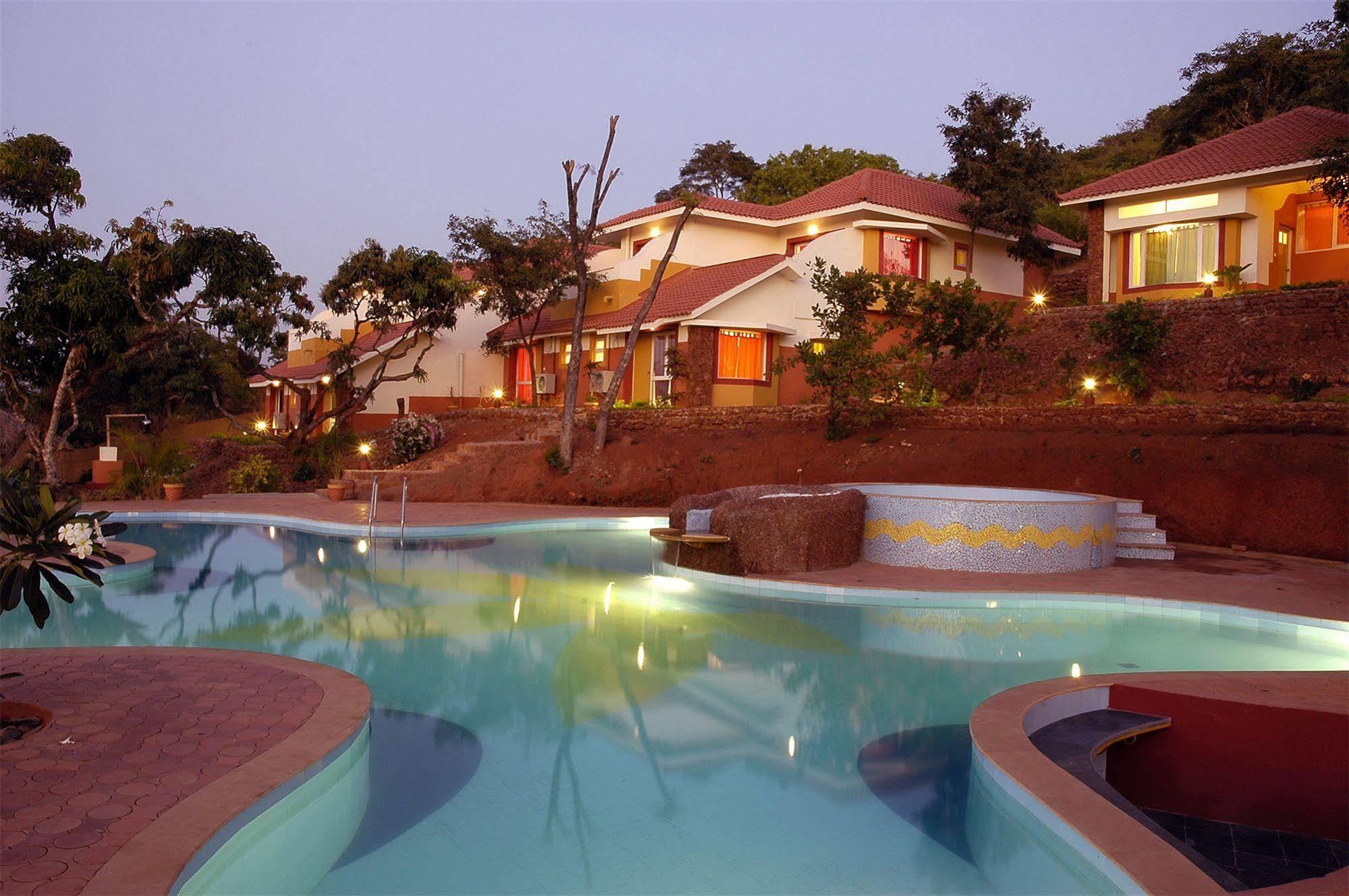 Resort Nirvana Hermitage 3*